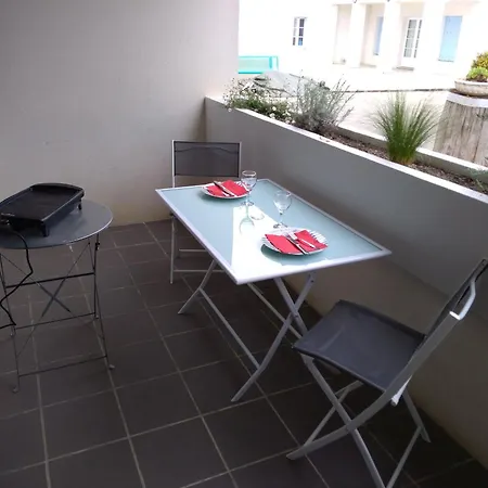 Carline 拉弗洛特